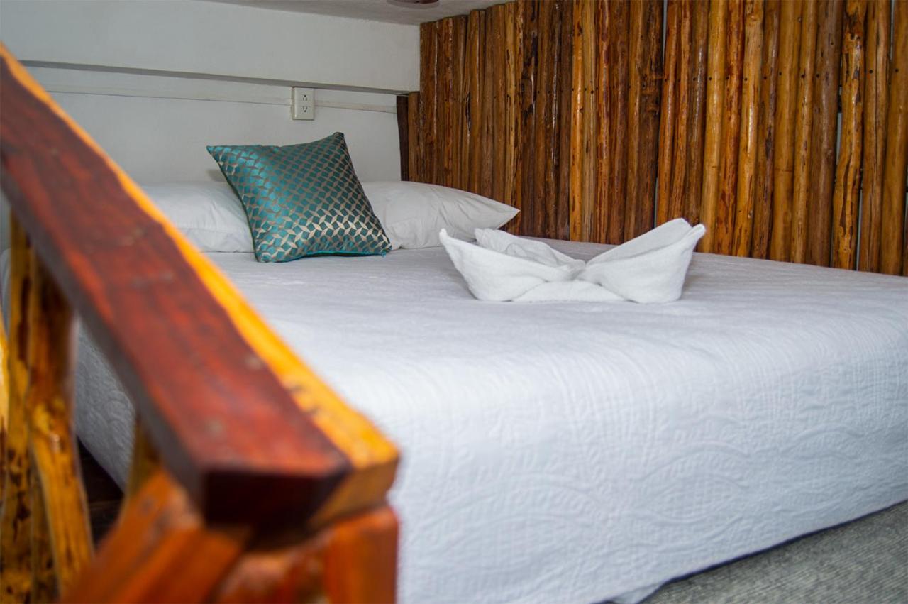 Xcabal Hotel Boutique บากาลาร์ ภายนอก รูปภาพ